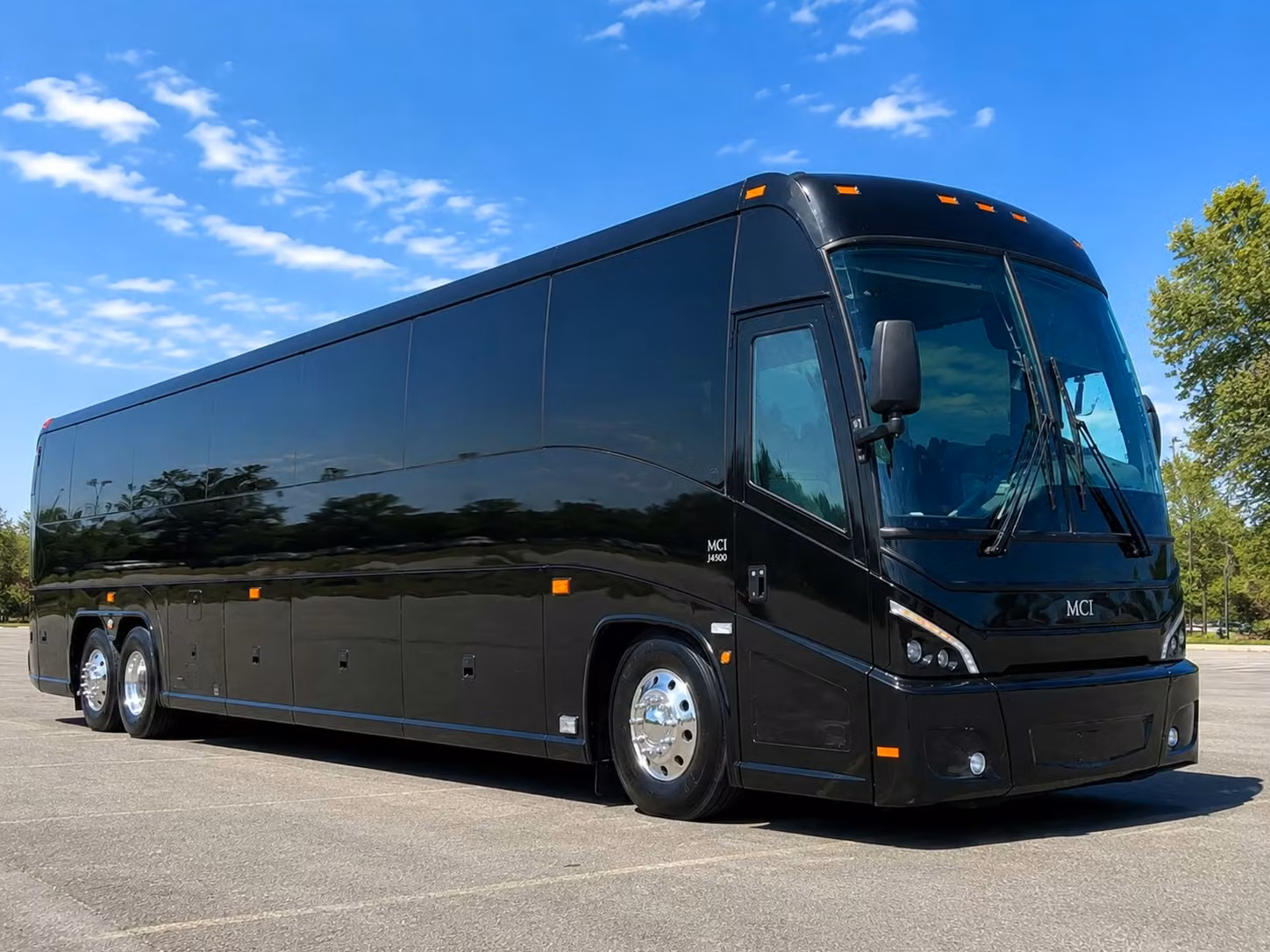 booking a field trip bus to historic and cultural sites near santa monica