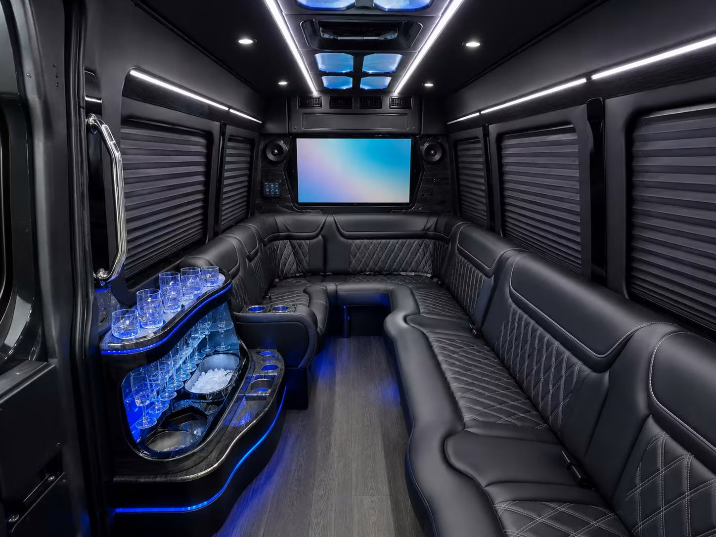 give your youth sports team the transportation they deserve