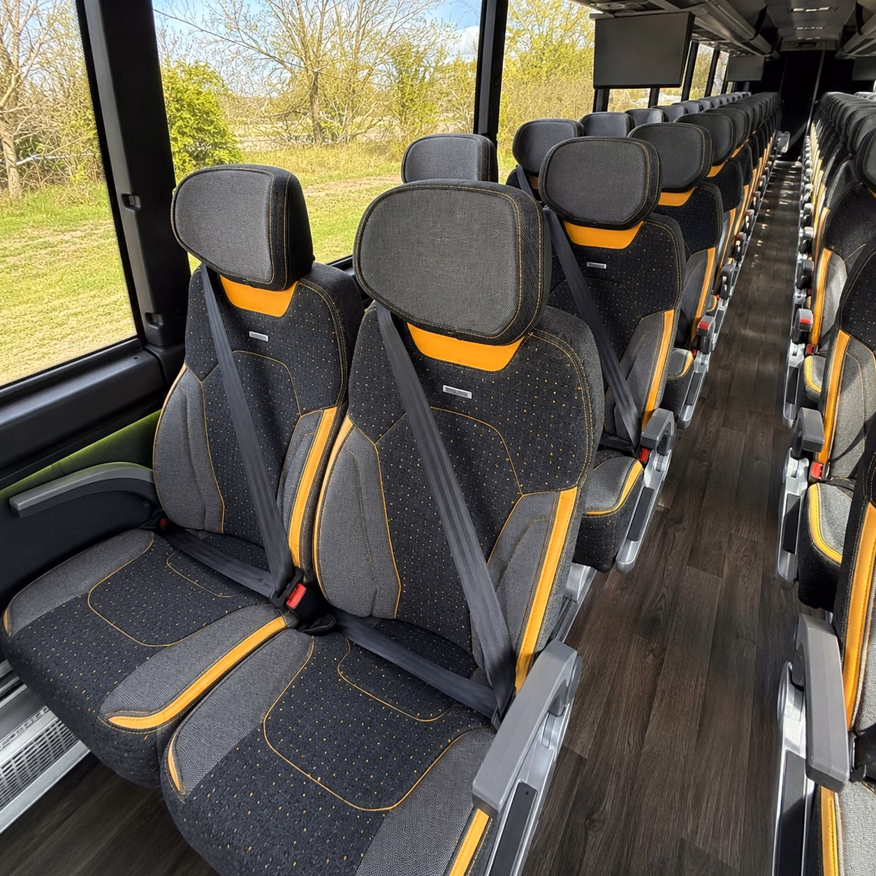 santa monica charter buses